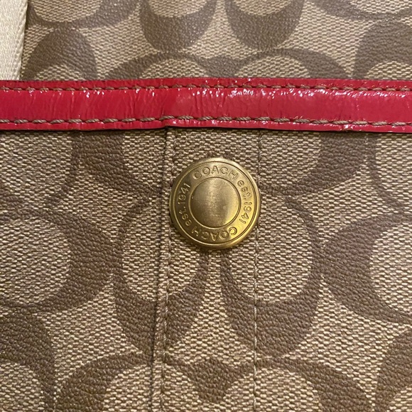 Coach Signature Pink Beige Heritage Stripe F11349 Tote Shoulder Bag - Picture 5 of 16